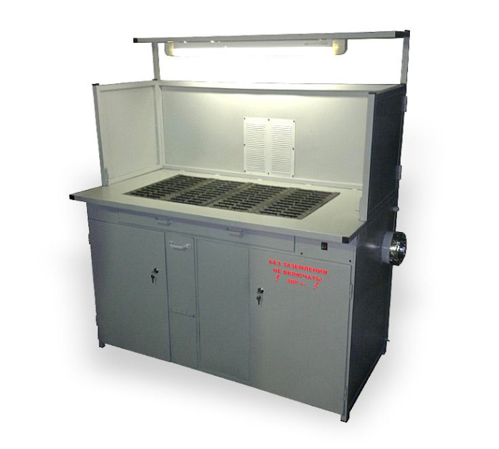 Детальное изображение Стол сварщика ССК-13-8-85 с вытяжкой и пусковым управлением - Купить