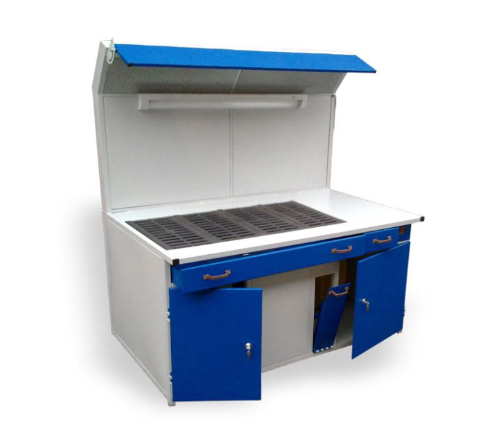 Детальное изображение Стол сварщика ССК-15-8-85 с вытяжкой и пусковым управлением - Купить